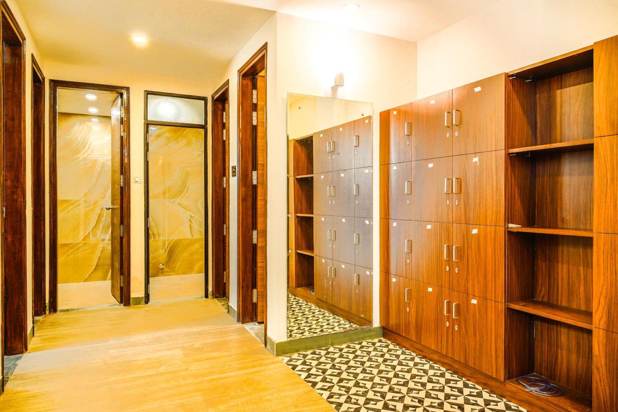 Alaya Stays 1 Bhk With Balcony & Pool - Veera Marina Candolim Bagian luar foto