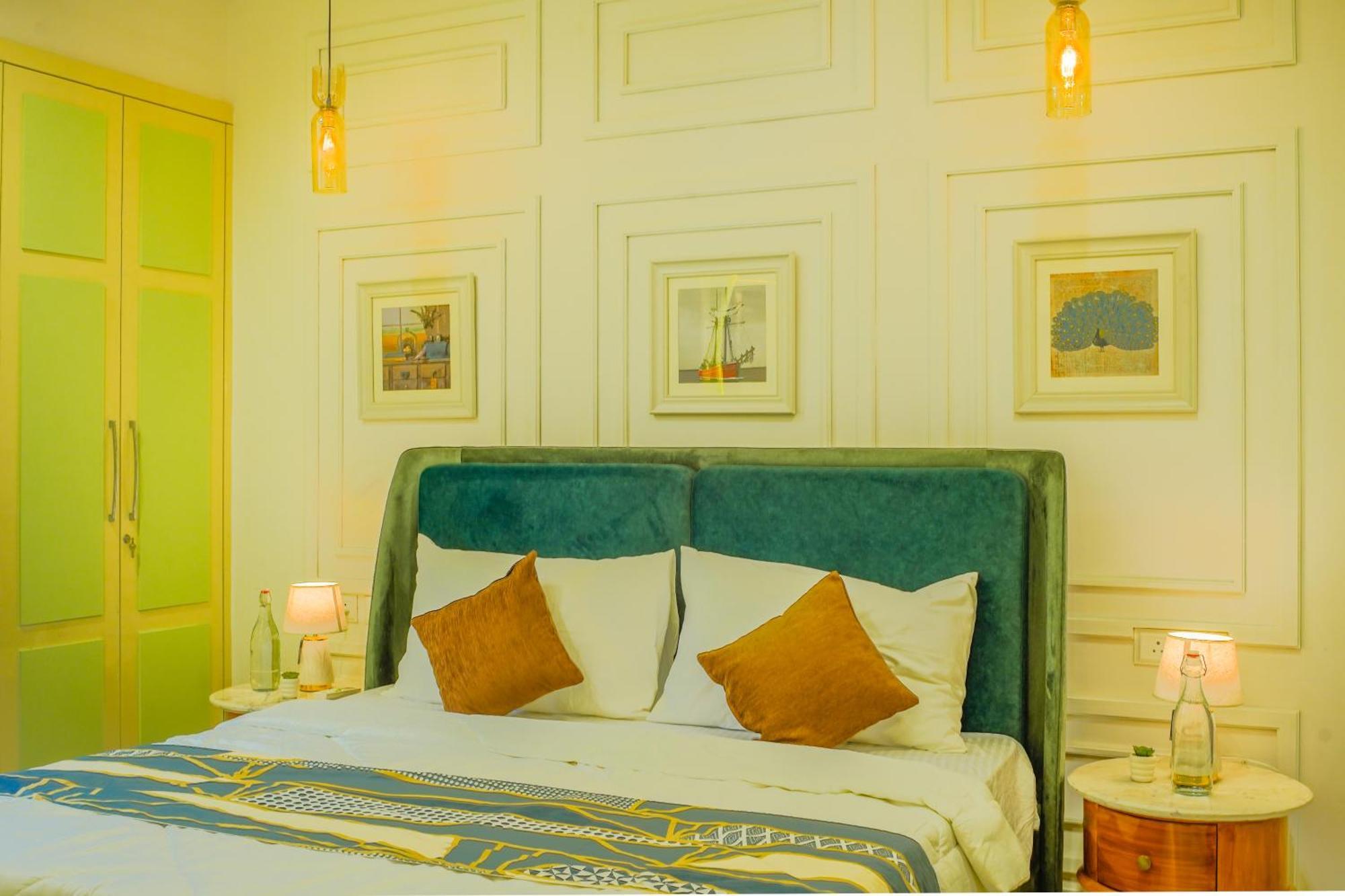 Alaya Stays 1 Bhk With Balcony & Pool - Veera Marina Candolim Bagian luar foto